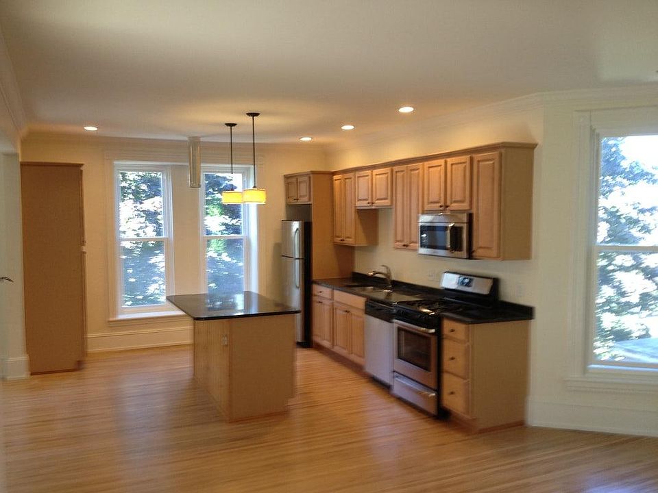 1st image of 133 Hodge Ave