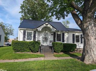 318 N Adella St, Ottumwa, IA 52501