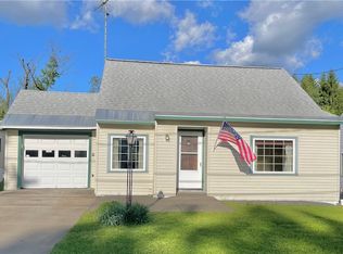 3226 Valley Pl, Sauquoit, NY 13456