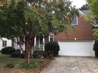 5705 Beargrass Ln, Raleigh, NC 27616