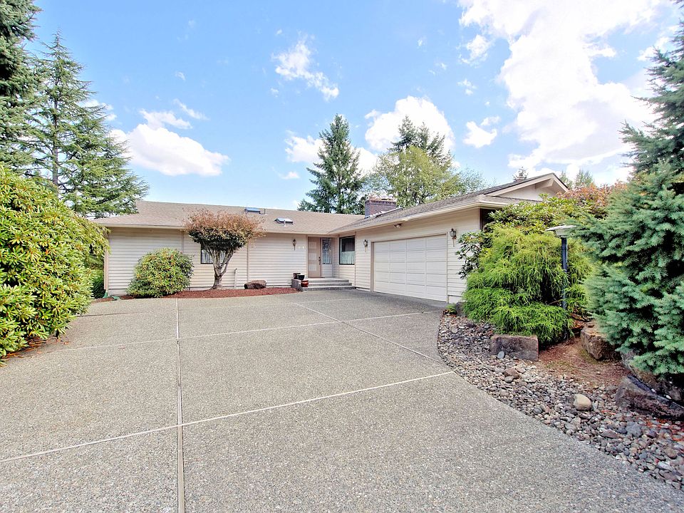 1st image of 948 178th Ave NE