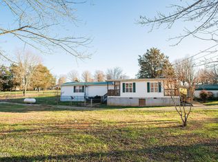 7510 Foster Rd, Corryton, TN 37721