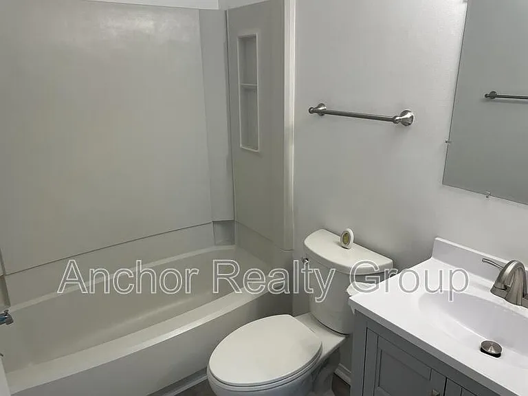 1009 Autumn Woods Ln #111 — Photo 9