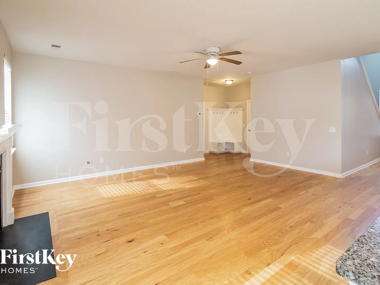 5 bed, 3.0 bath, 2650 sqft, $2,710 — Photo 4