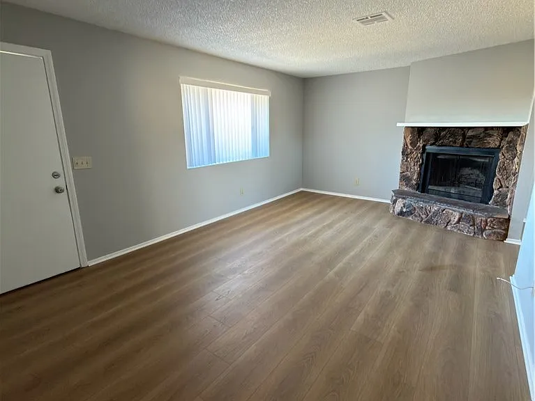 10547 Cochiti Rd — Photo 8