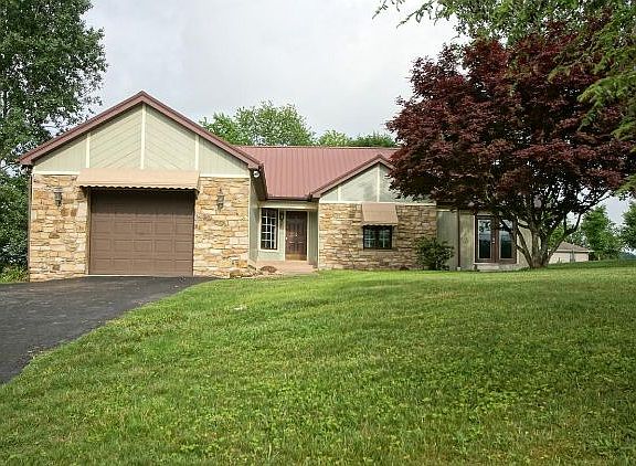 2nd image of 6360 N Highway 1247