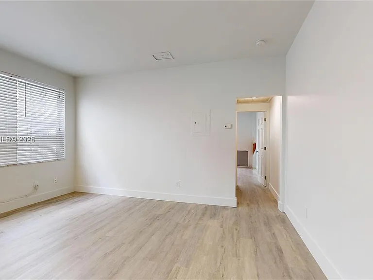 828 Pennsylvania Ave #7 — Photo 6