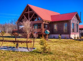 1141 Roanoke Rd, Jamestown, TN 38556