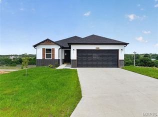 840 Shorthorn Ln, Marshfield, MO 65706