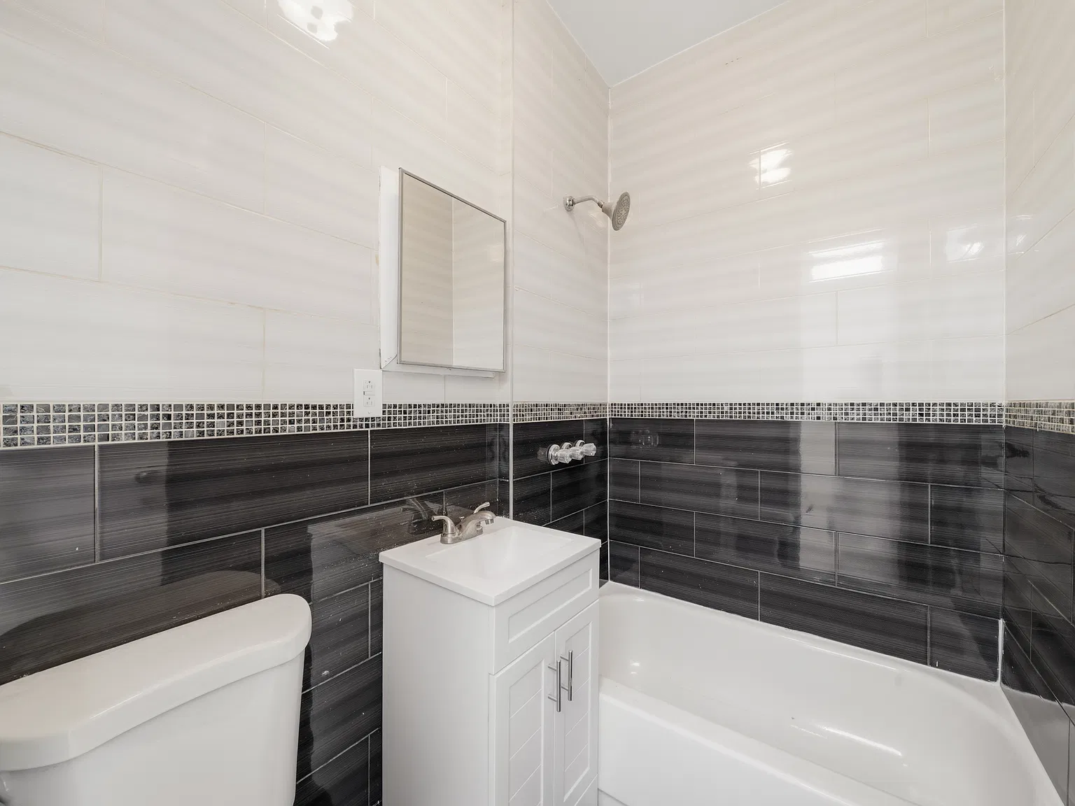 1137 Flatbush Avenue — Photo 3