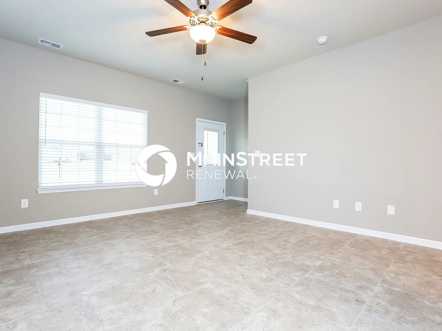 105 Chyntara Dr — Photo 3