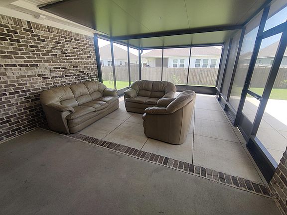 Back porch with screened patio