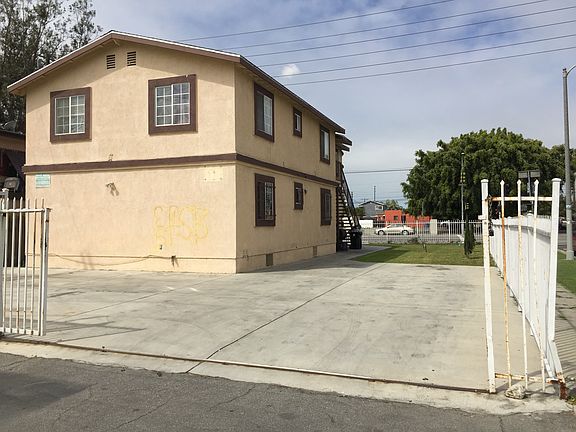 3rd image of 8854 S Central Ave