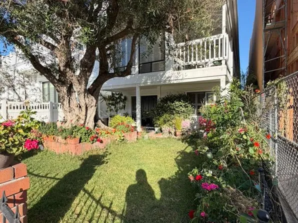 404 Goldenrod Ave, Corona Del Mar, CA 92625