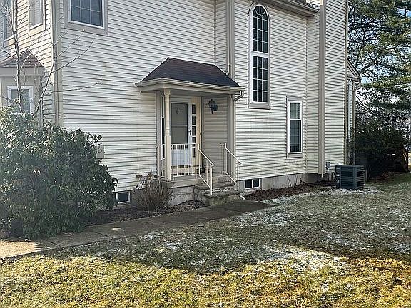 Side of house/entrance