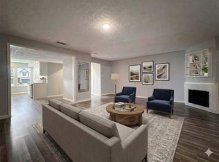 11873 Algonquin Dr, Houston, TX 77089