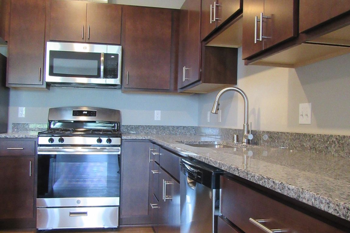 We have different kitchen layouts to choose from.