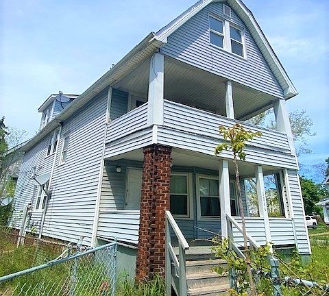 4th image of 1066 E 145th St