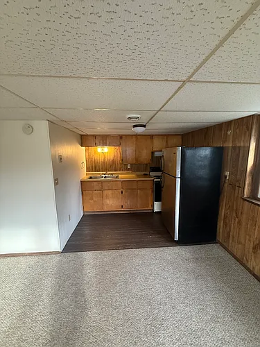 533 W Cherry St #2 Photo 1
