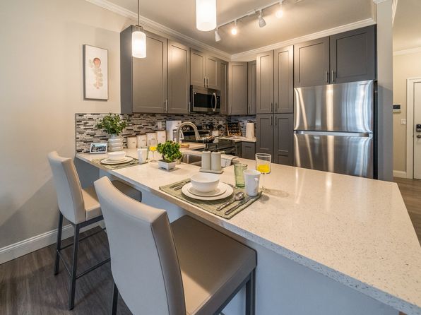 20 Oasis Way #27-106