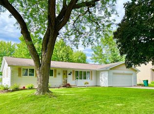 1013 Skylark Ln, Albert Lea, MN 56007