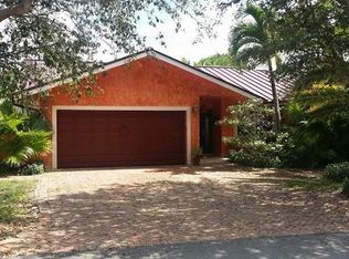 8835 SW 57th St, Miami, FL 33173