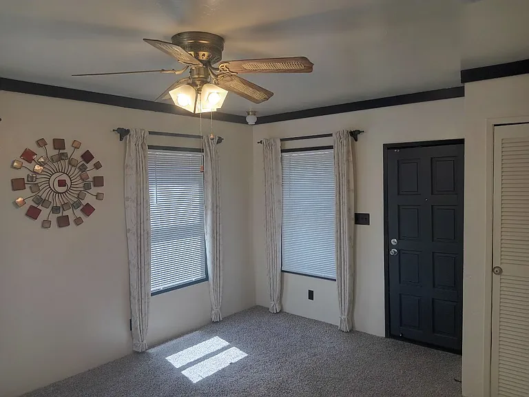 766 El Centro Ave — Photo 7