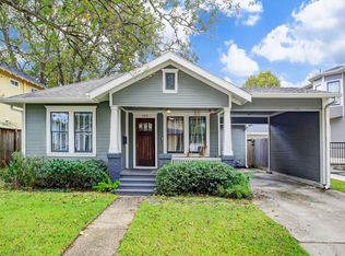 702 Algregg St, Houston, TX 77008