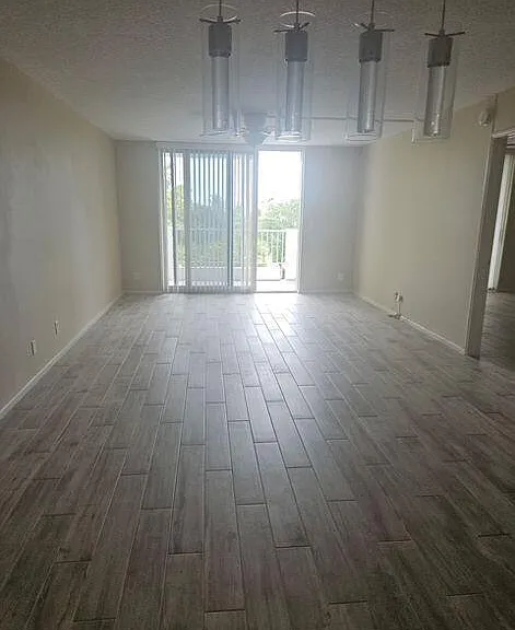 1421 S Ocean Blvd #412 — Photo 2