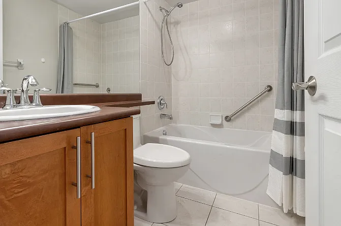 500 Mapleview Dr W #309 — Photo 23