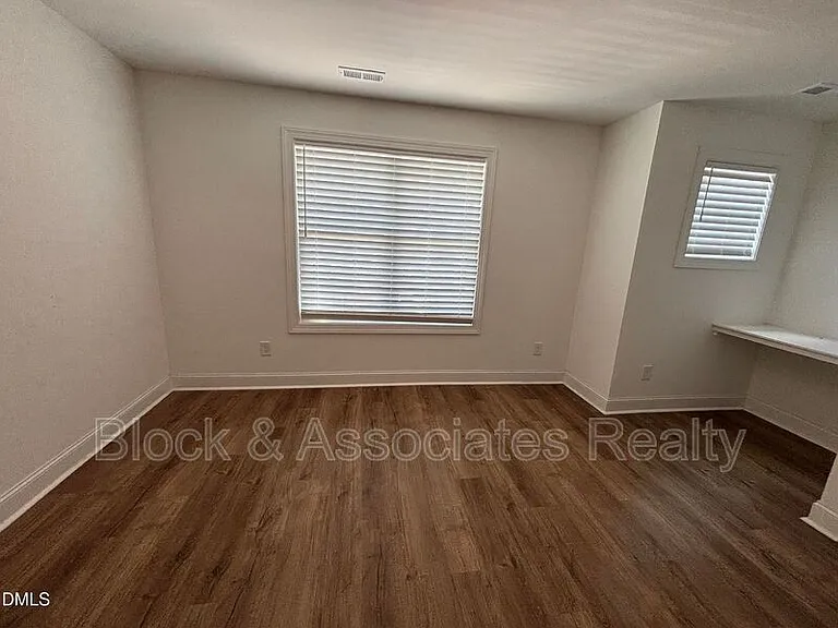 5710 Parker Pines Ct — Photo 60