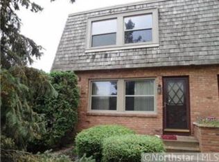 1476 21st Ave NW APT 1, New Brighton, MN 55112