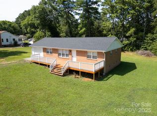 584 Southside Church Rd, Lincolnton, NC 28092