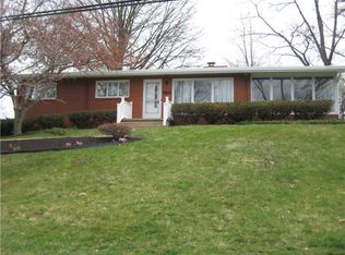 205 Highland Pines Dr, Pittsburgh, PA 15237