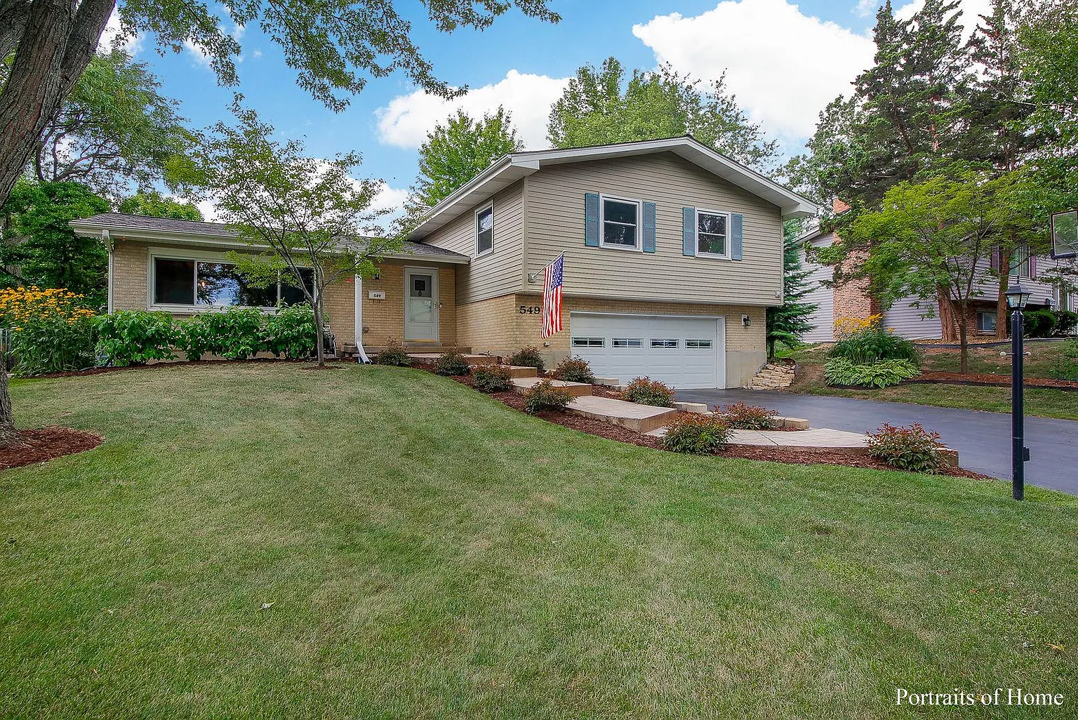 549 Maywood Ln photo 1