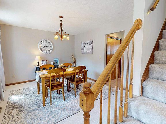 2nd image of 3401 Vanica Ct