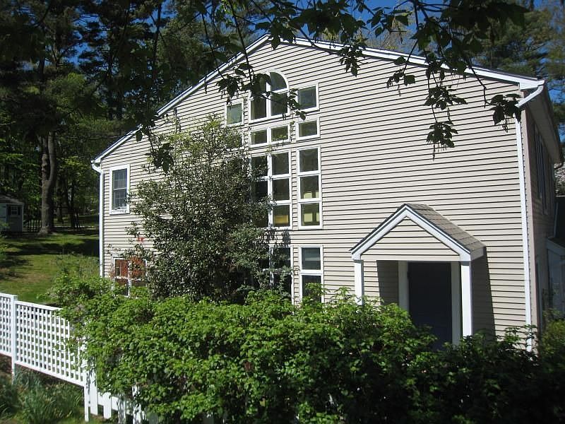 Fully renovated 1 Acre Home