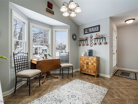 4th image of 1496 Golden Ln