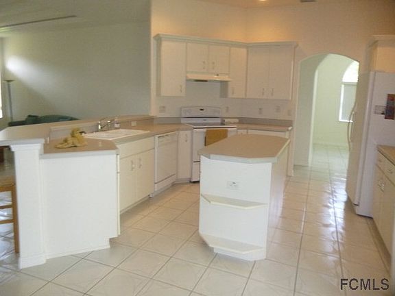 2nd image of 7 Flaxton Ln