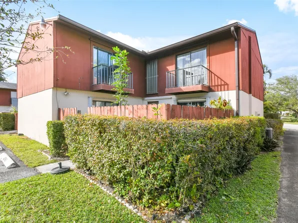 4350 Lilac Street #B, Palm Beach Gardens, FL 33410