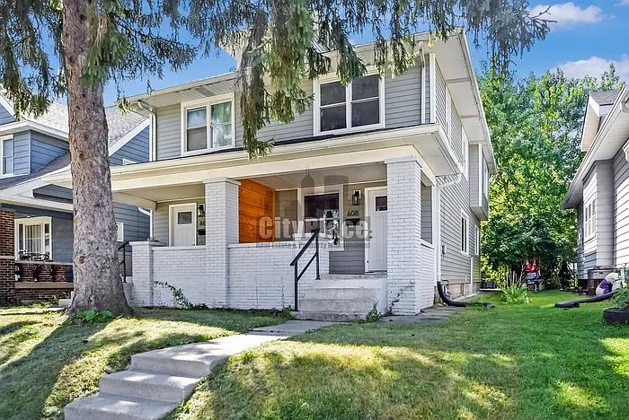 608 N Oakland Ave