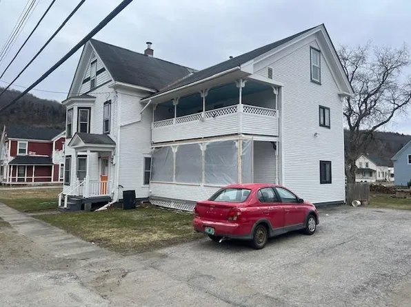 76 Elm Street, Hardwick, VT 05843