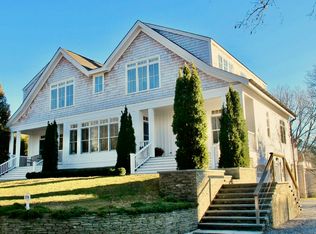 29 Morris Cove Ln, Sag Harbor, NY 11963