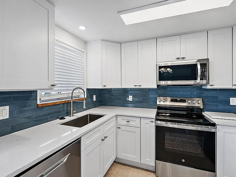 316 Southwind Ct #107 — Photo 6