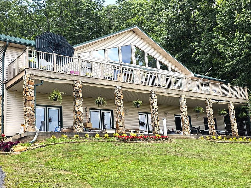 1st image of 798 Timberwood Hills Rd