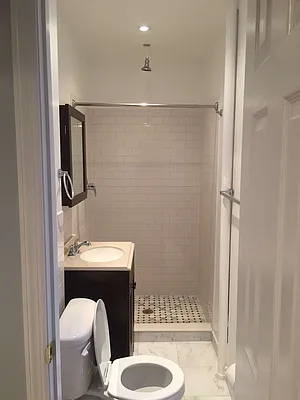 Rented by (Legacy) Tri Hill Realty Group LLC | media 16