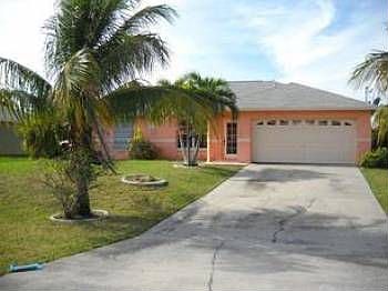 1st image of 4110 SW 14th Pl