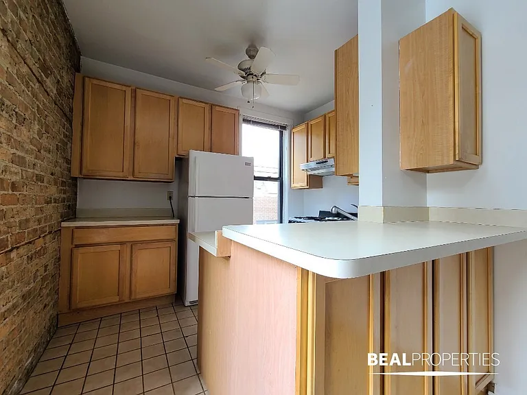 1218 N Dearborn St #B3 — Photo 12