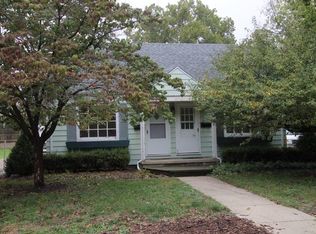313 S Van Doren St, Champaign, IL