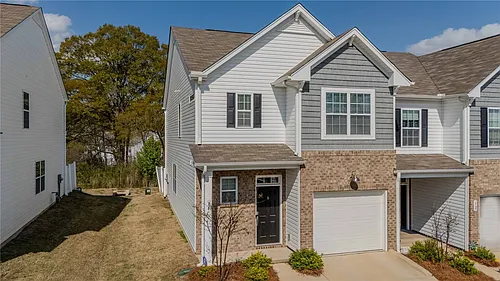 14 Loebner Ln Photo 1